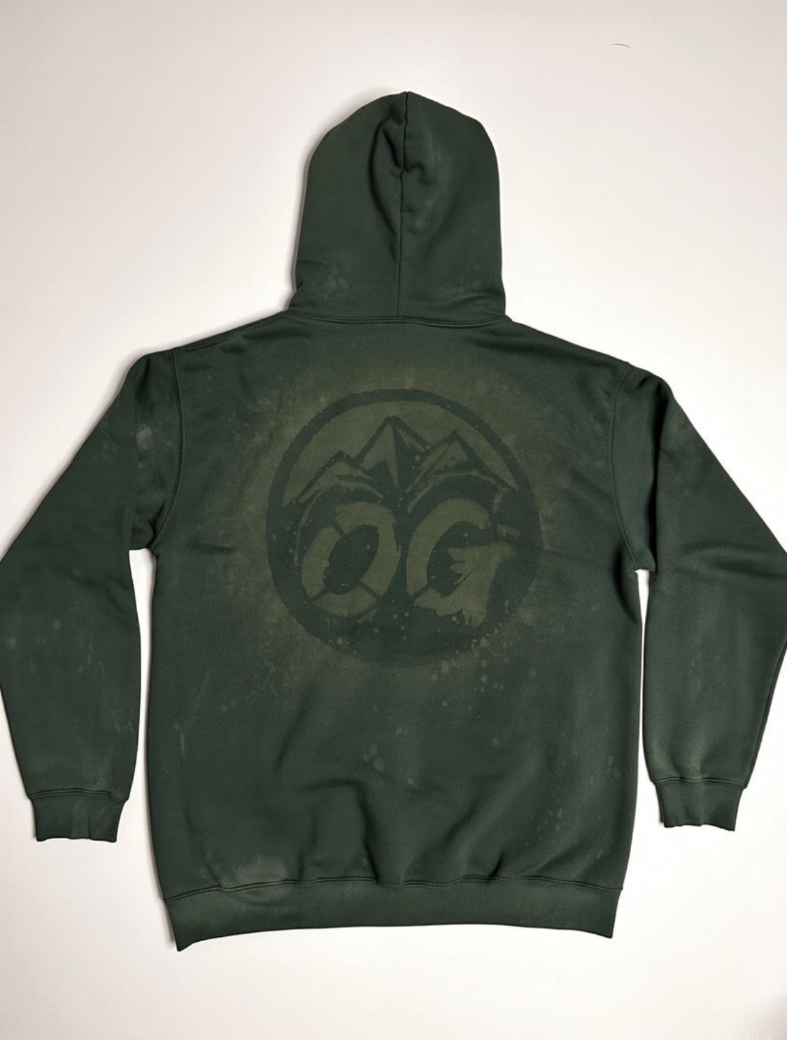 OFF GRID HOODIE IN CAMO GREEN