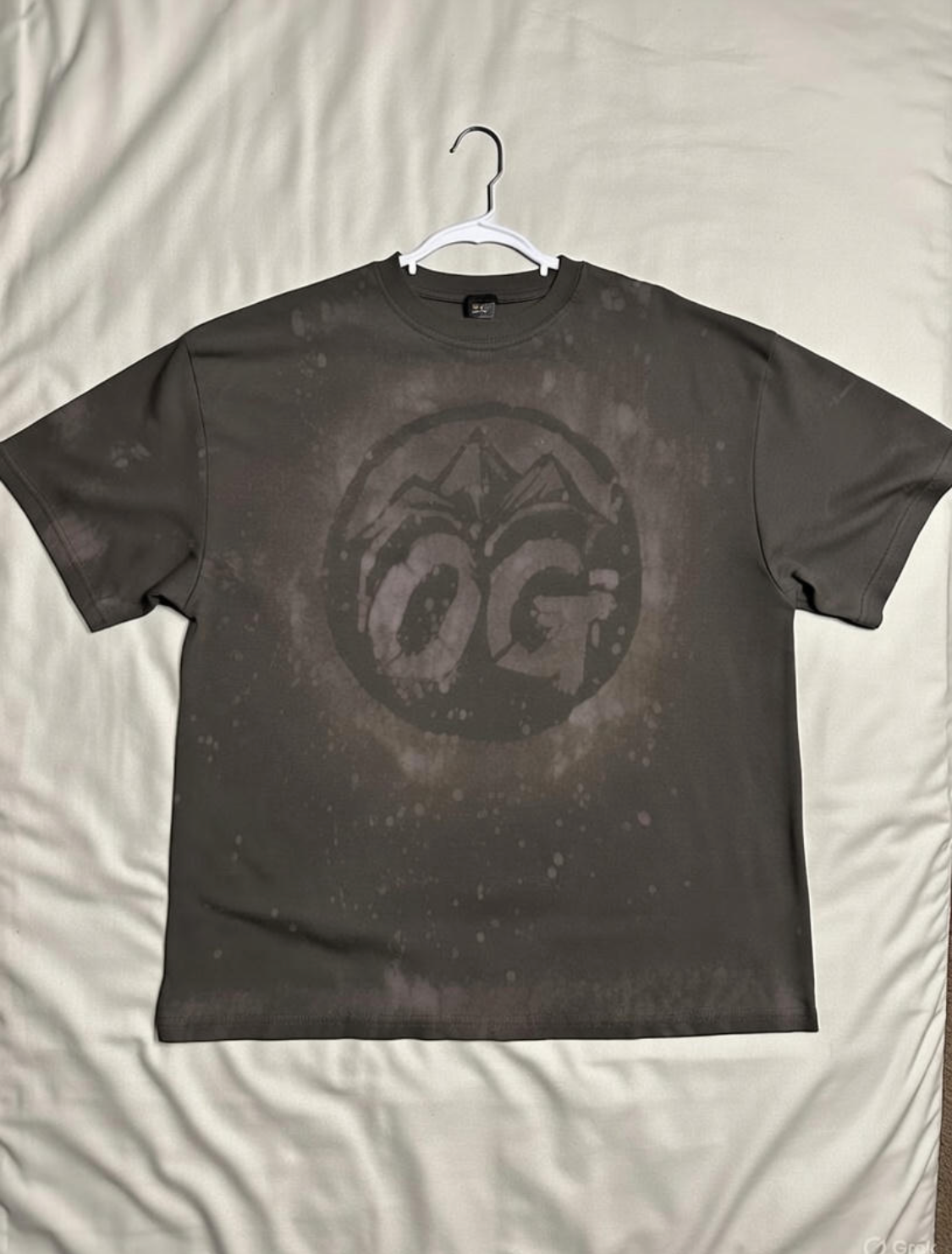 OFF GRID OVERSIZED T SHIRT CHARCOAL GRAY